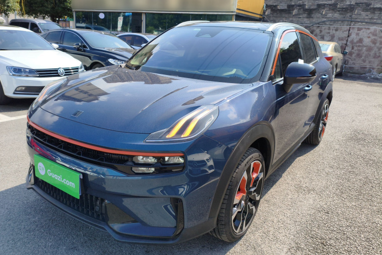 领克06 2023款 Remix 1.5T 耀Halo车身外观1