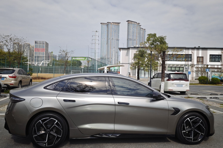 比亚迪 海豹 2022款 700km 长续航后驱版车身外观6003