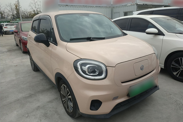 零跑汽车 零跑T03 2021款 400微糖版车身外观3