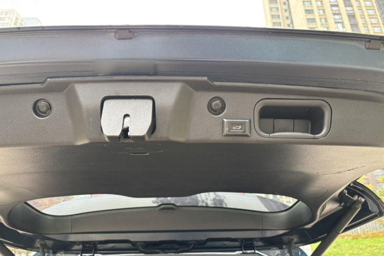 广汽传祺 传祺M6 2021款 270T DCT尊享版（七座）局部细节23