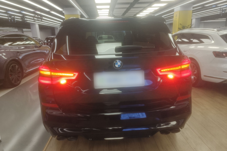 宝马X3 2021款 xDrive30i 领先型 M运动套装车身外观6004