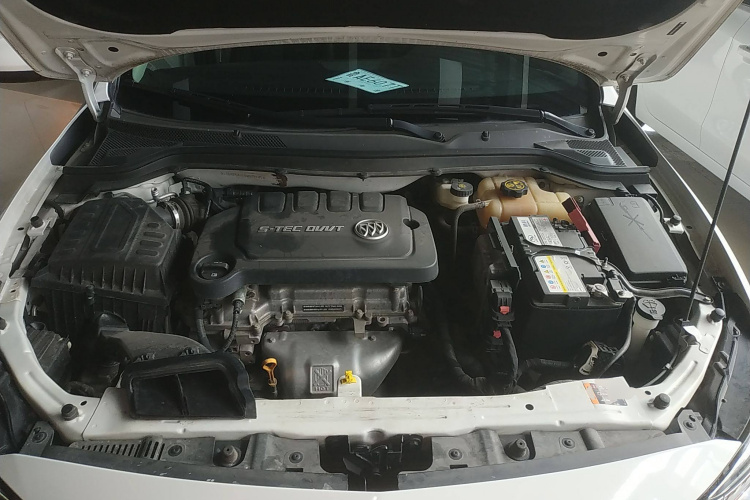 别克 英朗 2021款 改款 典范 1.5L 自动精英型局部细节24