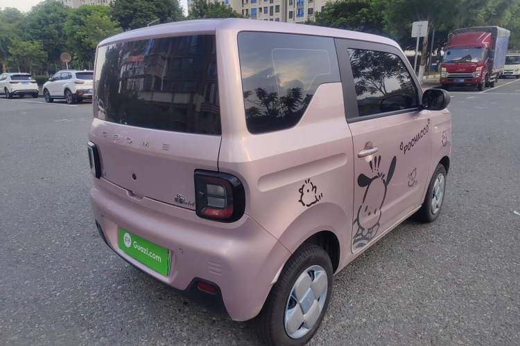 吉利汽车 2023款 熊猫mini 200km 耐力熊车身外观6003