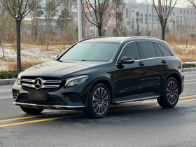奔驰GLC 2019款 GLC 260 4MATIC 动感型