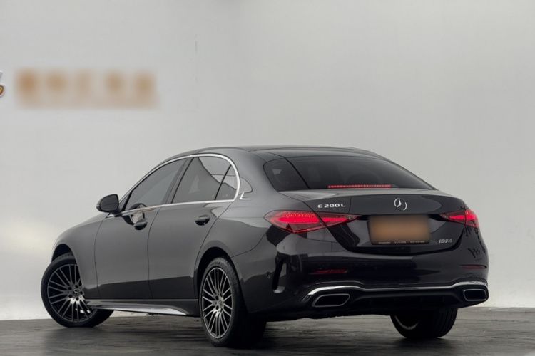 奔驰C级 2023款 改款 C 200 L 运动版车身外观6002