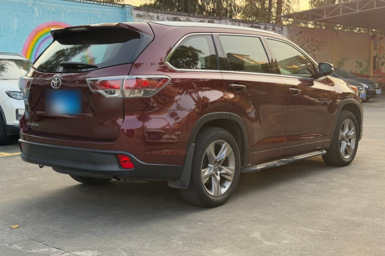 丰田 汉兰达 2017款 2.0T 四驱豪华版 7座车身外观6009