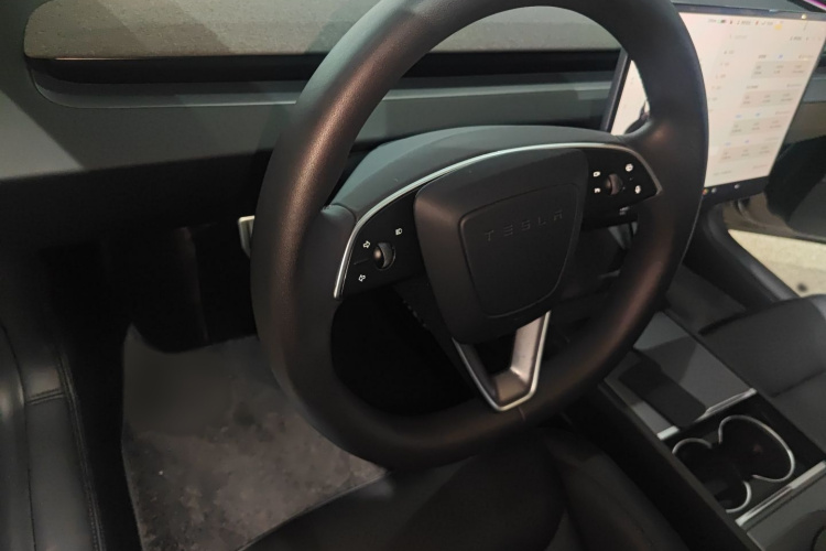 特斯拉 Model 3 2023款 长续航全轮驱动版局部细节13