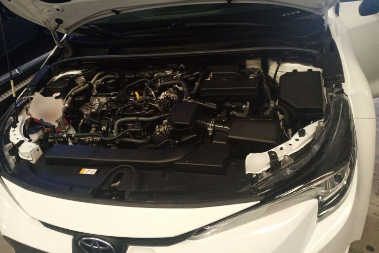 丰田 雷凌 2022款 TNGA 1.5L CVT进取版机舱底盘24