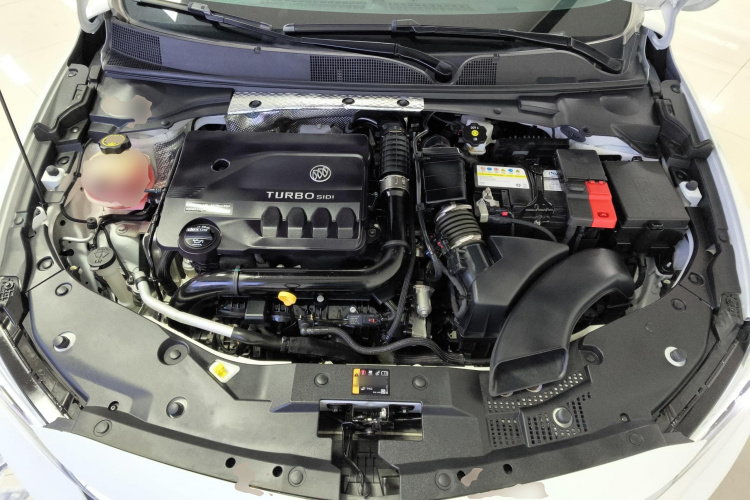 别克 威朗 2023款 Pro 乐享版机舱底盘24