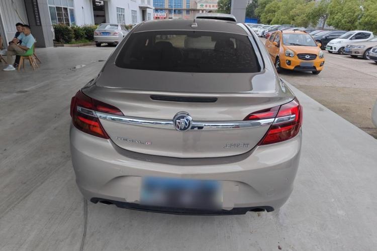 别克 君威 2015款 1.6T 领先技术型车身外观6