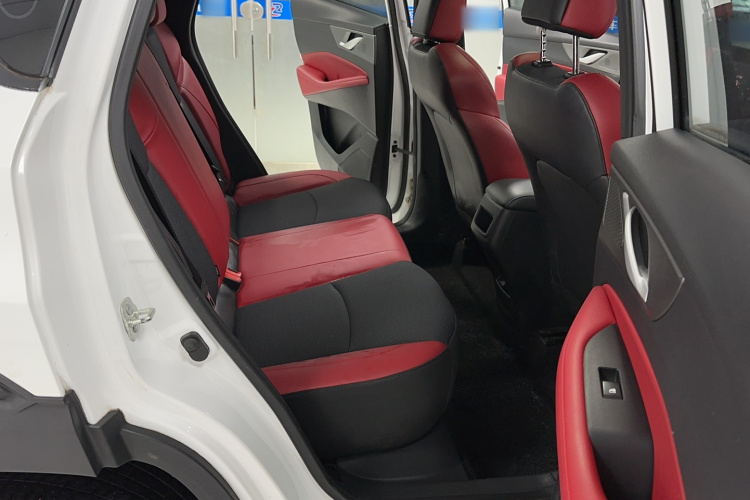 长安CS35PLUS 2023款 畅享版 1.4T DCT豪华型中控内饰7004