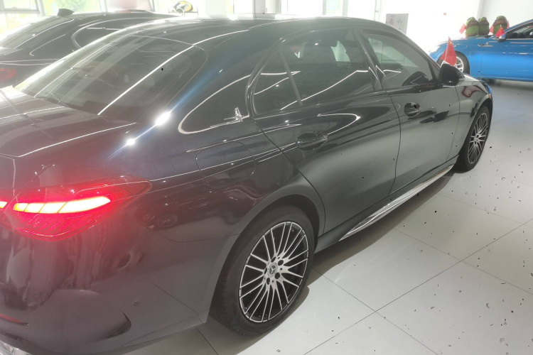 奔驰C级 2022款 C 260 L 运动版车身外观6001