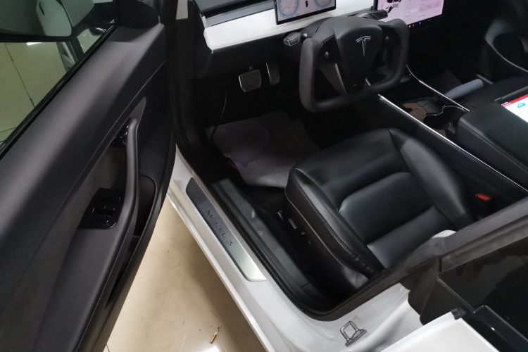 特斯拉 Model 3 2019款 标准续航后驱升级版中控内饰20