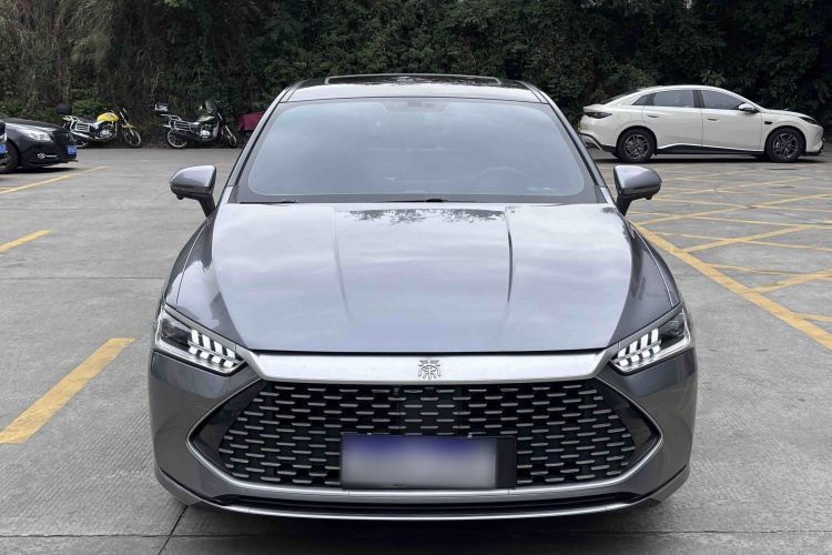 比亚迪 秦PLUS 2021款 DM-i 55KM 旗舰型车身外观6002