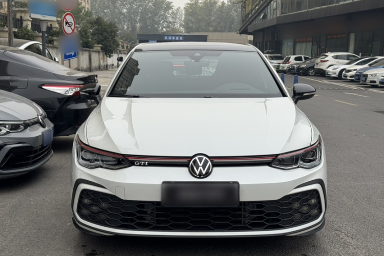 大众 高尔夫GTI 2023款 380TSI DSG GTI车身外观6001
