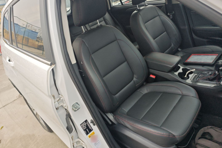 长安CS75 2017款 尚酷版 1.5T 自动锋悦型局部细节41