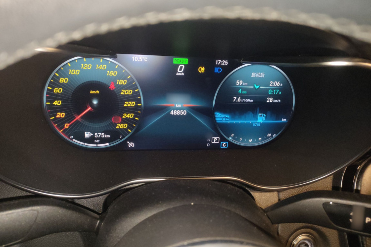 奔驰C级 2019款 改款 C 260 L 运动版局部细节14