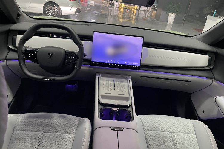 岚图汽车 岚图知音 2024款 超长续航智享版中控内饰7002