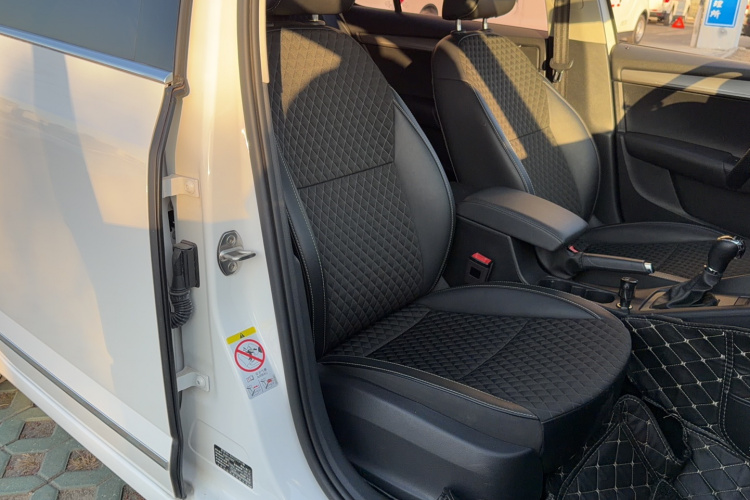 斯柯达 明锐 2019款 1.5L 自动智行豪华版 国VI局部细节41