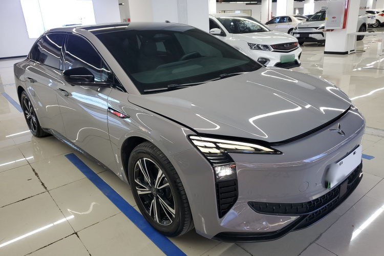 红旗EH7 2024款 690 Pro车身外观3