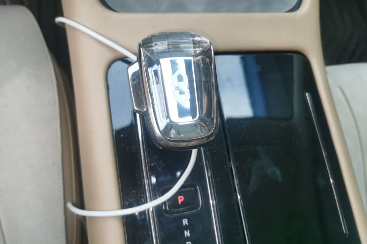 鸿蒙智行 问界M7 2024款 1.5T 后驱Plus版 5座局部细节18