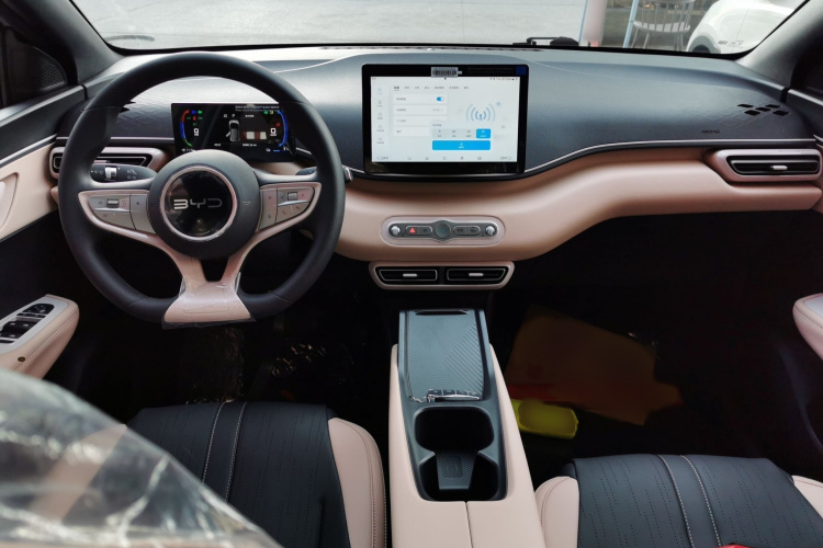 比亚迪 海鸥 2025款 智驾版 305km 活力版中控内饰7002