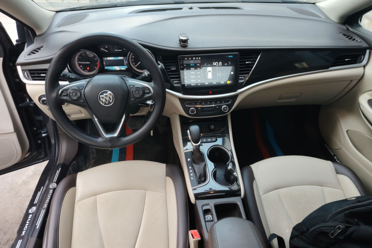 别克 威朗 2015款 三厢 15S 自动领先型中控内饰12