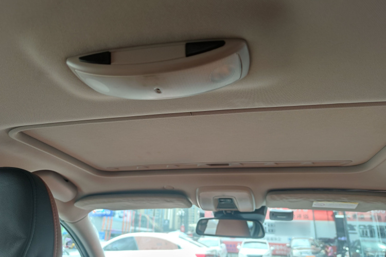 沃尔沃S60 2015款 S60L 2.0T 智行版中控内饰7006