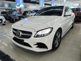奔驰C级 2019款 改款 C 260 L 运动版