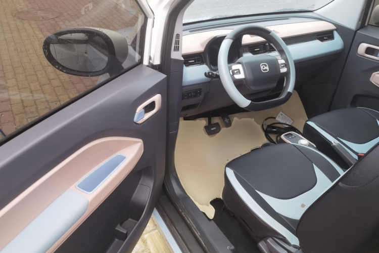 奇瑞 QQ冰淇淋 2024款 170km 圣代中控内饰20