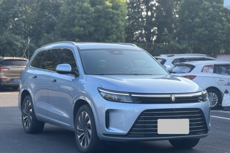 鸿蒙智行 问界M7 2024款 1.5T 后驱Plus版 5座车身外观6005