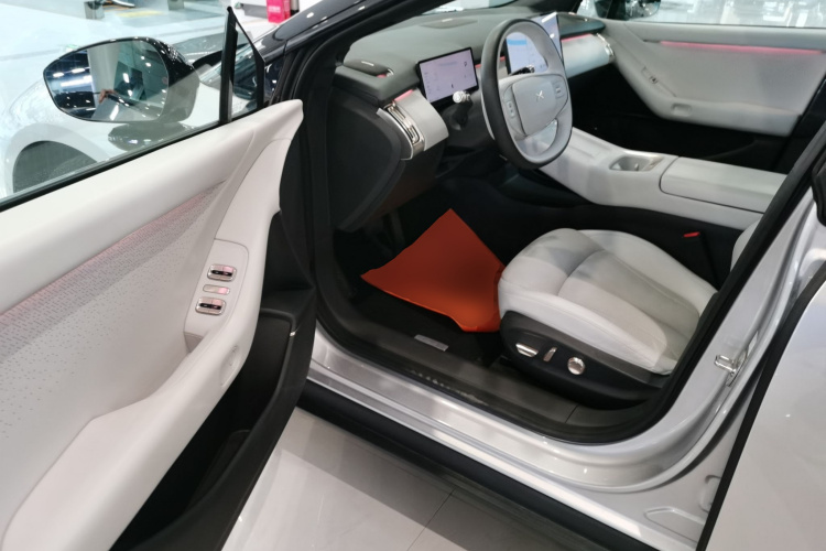 小鹏P7+ 2024款 长续航 Max中控内饰20