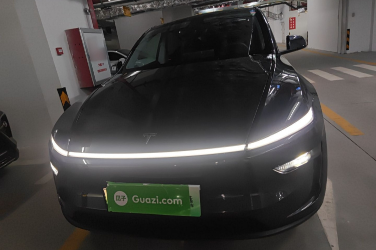 特斯拉 Model Y 2025款 长续航全轮驱动 首发版车身外观6001