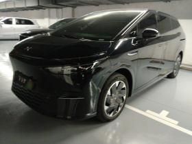 小鹏X9 2024款 702超长续航Max