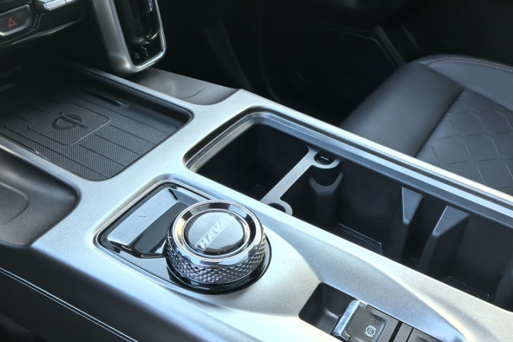 哈弗大狗 2024款 1.5T DCT边牧版中控内饰7008