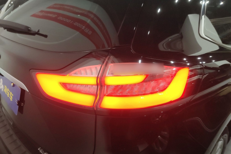 福特 锐界 2020款 EcoBoost 245 两驱铂锐型 5座车身外观9