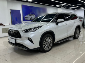 丰田 汉兰达 2022款 380T 四驱尊贵版 7座