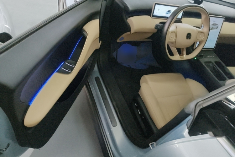 蔚来ET5 2022款 75kWh中控内饰20