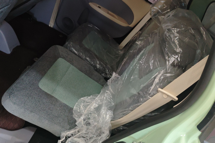 凌宝汽车 凌宝BOX 2022款 卓文君Pro版中控内饰7004