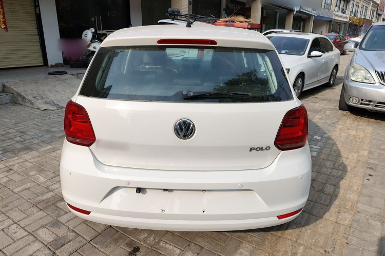 大众 Polo 2014款 1.4L 手动风尚版车身外观6