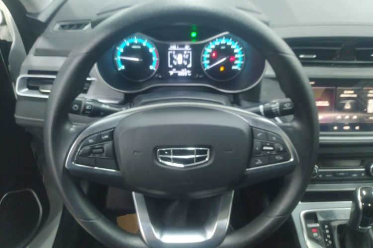 吉利汽车 帝豪 2021款 UP 1.5L CVT豪华型中控内饰13