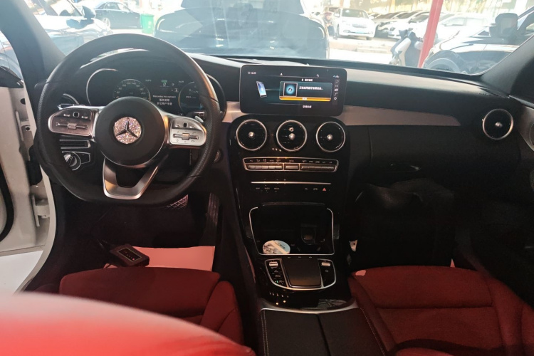 奔驰C级 2021款 C 260 星耀臻藏版中控内饰12