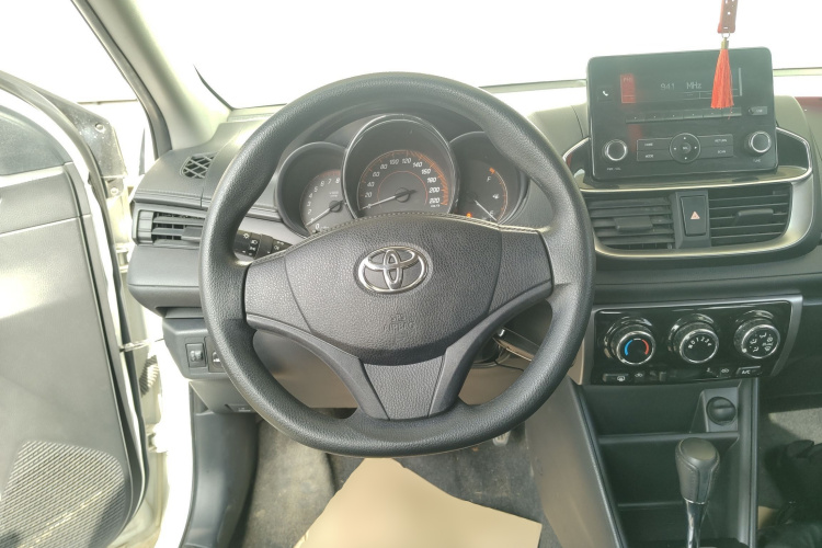 丰田 YARiS L 致炫 2021款 1.5L CVT领先版局部细节13