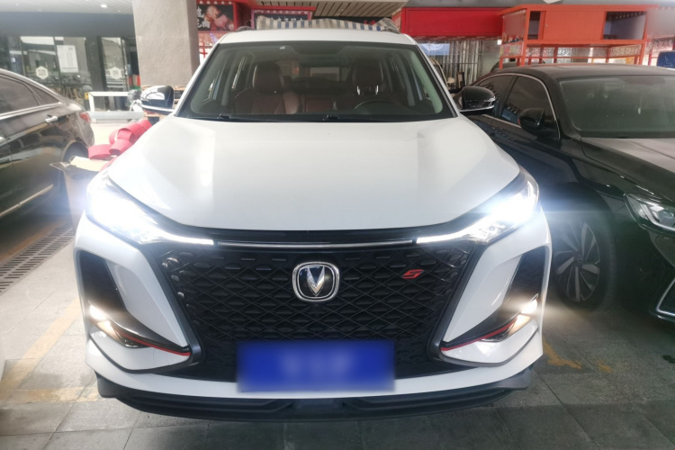 长安CS75 PLUS 2020款 1.5T 自动豪华型车身外观2