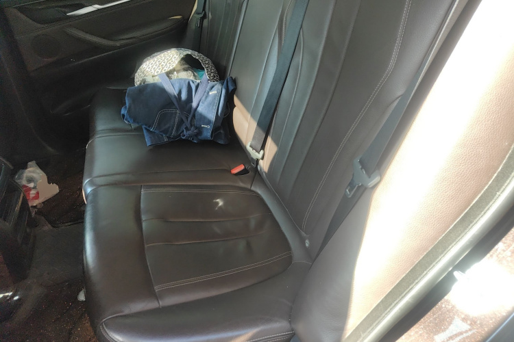 宝马X5(进口) 2017款 xDrive28i中控内饰21