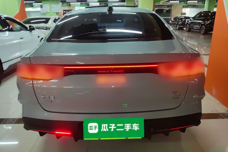 比亚迪 秦L 2025款 DM-i 智驾版 120KM领先型车身外观6004