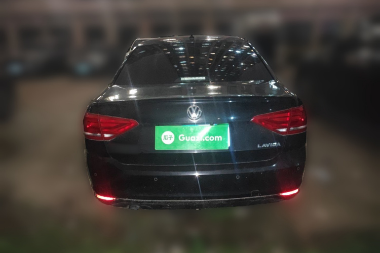 大众 朗逸 2017款 1.6L 自动风尚版车身外观6