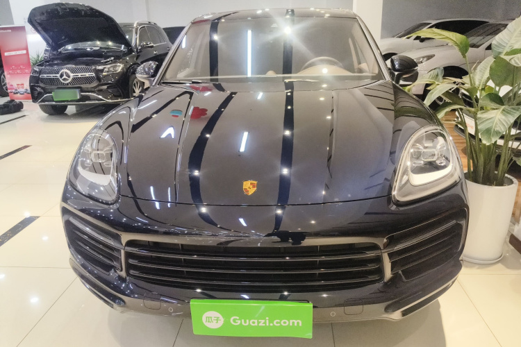 保时捷 2023款 Cayenne 3.0T车身外观2