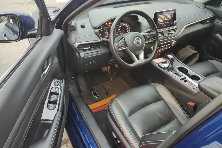 日产 天籁 2019款 2.0L XL Upper 智行版中控内饰20