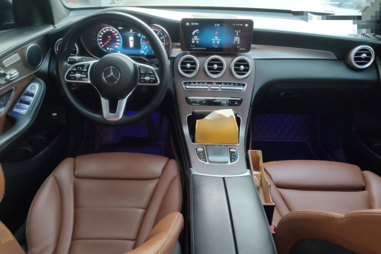 奔驰GLC 2022款 改款 GLC 260 L 4MATIC 豪华型中控内饰12